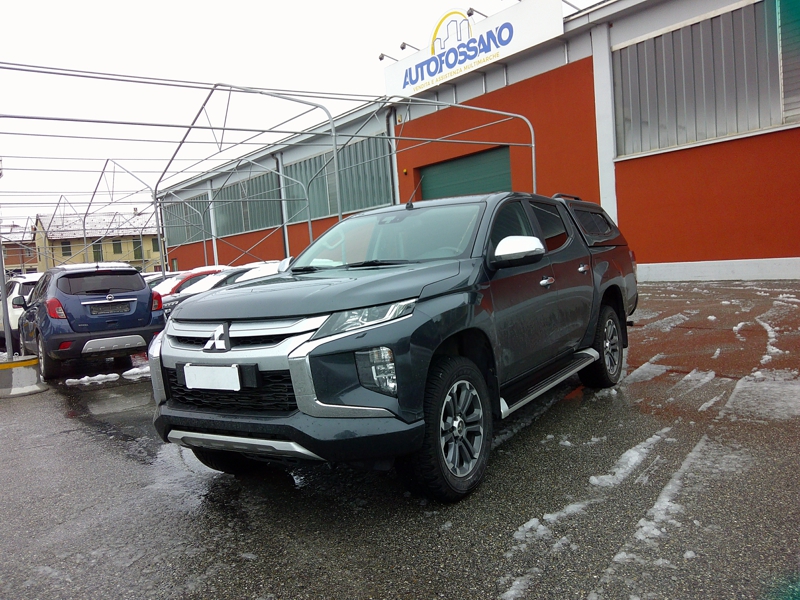 veicoli_scheda.php?IDVEICOLO=0S3547